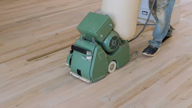 Dust containment during hardwood floor sanding